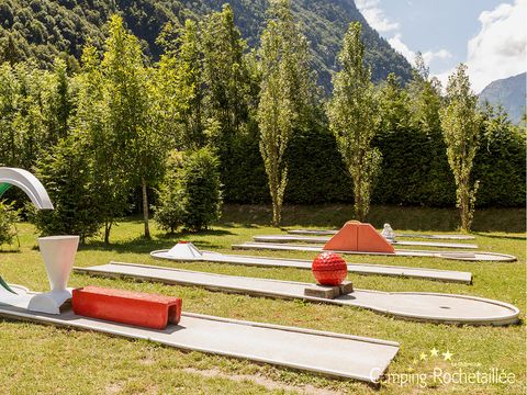 Le Château de Rochetaillée - Camping Isère - Image N°11