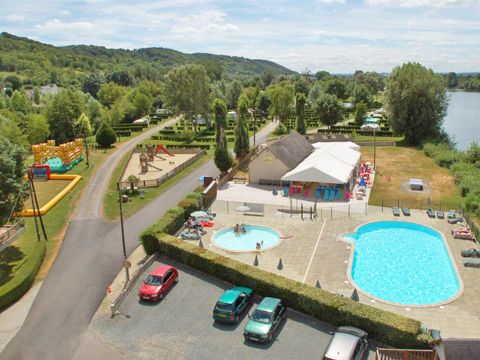 Flower Camping Ile Des Trois Rois - Camping Eure