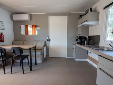 MOBILHOME 4 personnes - accessible aux personnes handicapées Nice