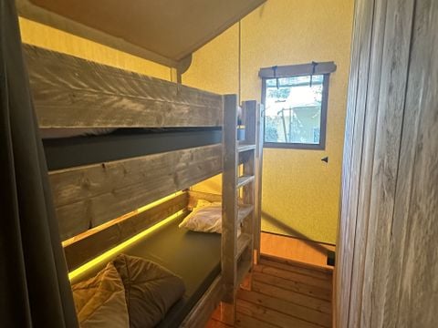 TENT 5 people - Lodge Tent | 2 Bedrooms | 5 Pers | 1 Bathroom | Air conditioning