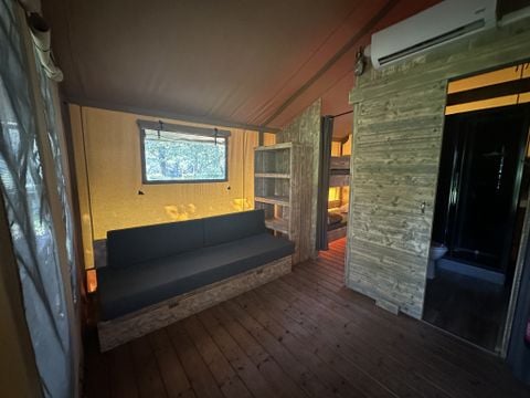 TENT 5 people - Lodge Tent | 2 Bedrooms | 5 Pers | 1 Bathroom | Air conditioning