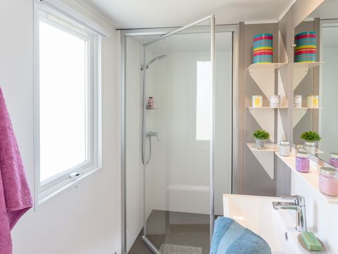 MOBILHOME 6 personnes - Mobil-home | Premium | 3 Ch. | 6 Pers. | Terrasse surélevée | Clim.