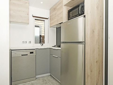 MOBILHOME 6 personnes - Mobil-home | Premium | 3 Ch. | 6 Pers. | Terrasse surélevée | 2 SDB | Clim.