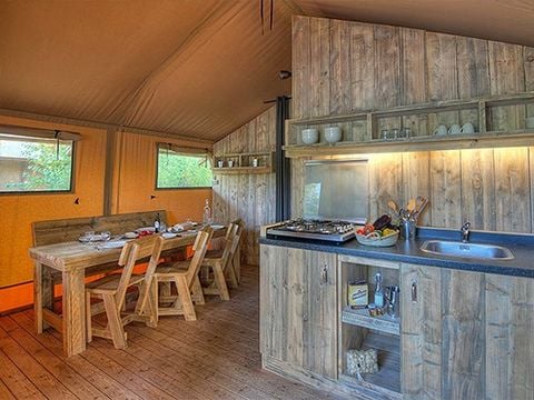 TENT 5 people - Safari Tent | 2 Bedrooms | 4/5 People | 1 Bathroom