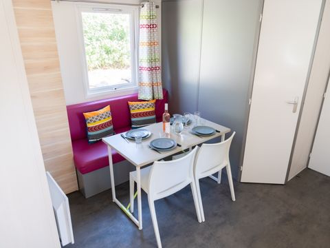 MOBILE HOME 4 people - Loggia Confort 24 m² 2 bedrooms + covered terrace + TV