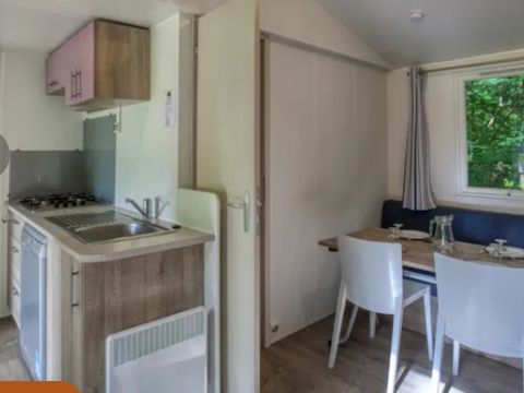 MOBILE HOME 6 people - Confort 32m² Malaga - 3 bedrooms + Covered terrace, air conditioning, TV, Dishwasher