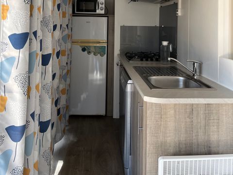 MOBILE HOME 6 people - Confort 32m² Malaga - 3 bedrooms + Covered terrace, air conditioning, TV, Dishwasher