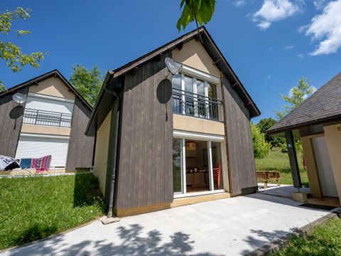 GÎTE 4 personnes - Vue sur le lac 32m² (1 chambre) + terrasse ouverte