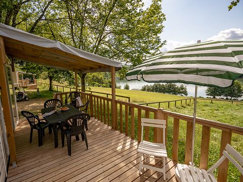 MOBILHOME 4 personnes - Confort 29m² (2 chambres)-vue sur le lac