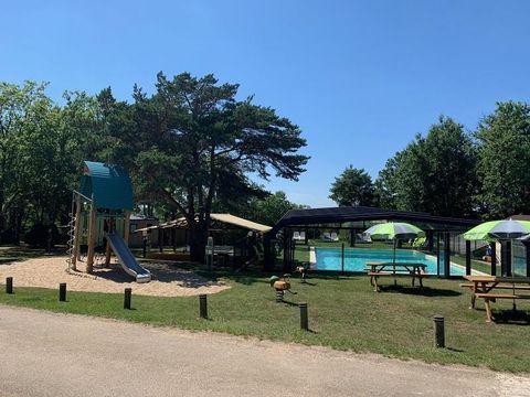 Camping Sites et Paysages - Les Hirondelles  - Camping Lot