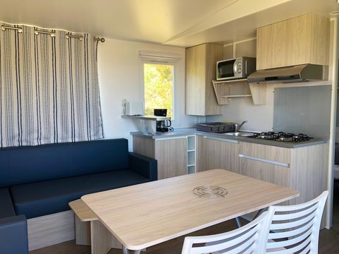 MOBILE HOME 6 people - 3-bedroom mobile home sleeps 6