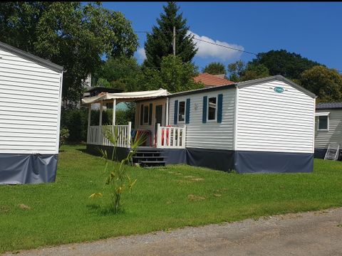 MOBILE HOME 7 people - MH3 TRIO, with sanitary facilities