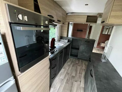 MOBILE HOME 6 people - Premium 4 Rooms 6 People Air-conditioned + TV