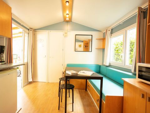 MOBILHOME 4 personnes - 2 chambres - (samedi/samedi)