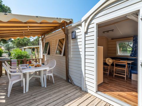 MOBILHOME 6 personnes - Classic | 3 Ch. | 6 Pers. | Terrasse surélevée | Clim.