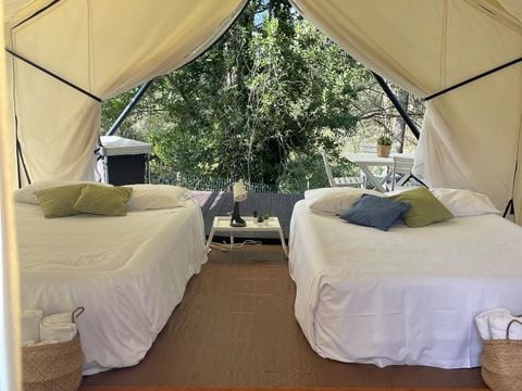 HÉBERGEMENT INSOLITE 6 personnes - SAFARI TENT