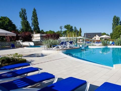 Camping Sandaya Le Château des Marais  - Camping Loir-et-Cher