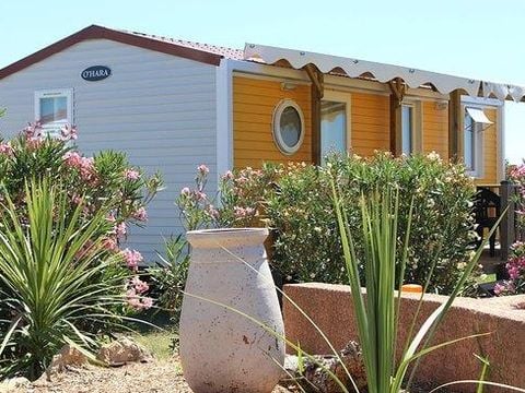 MOBILE HOME 6 people - ESPACE PREMIUM- 32m2 air-conditioned and TV - pool view