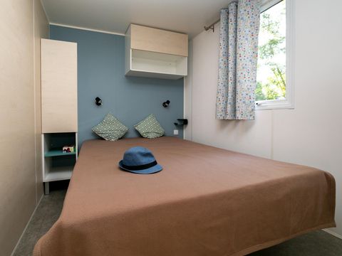 MOBILE HOME 6 people - MH2 Premium + terrace 8 m², with sanitary facilities