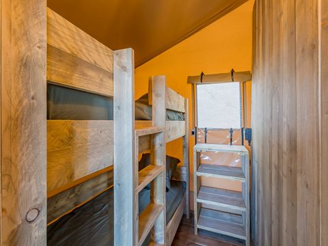 TENTE TOILE ET BOIS 4 personnes - Wood Lodge Premium Spa