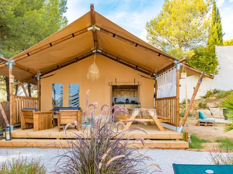 CANVAS AND WOOD TENT 4 people - Wood Lodge Premium Spa