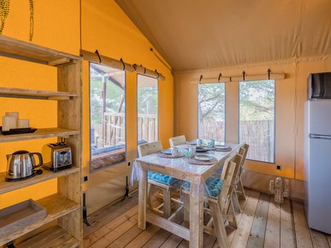 CANVAS AND WOOD TENT 4 people - Wood Lodge Premium Spa