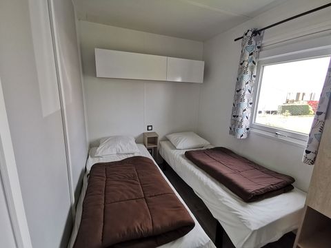 MOBILE HOME 6 people - Park N°7 - Covered terrace - 2 bedrooms