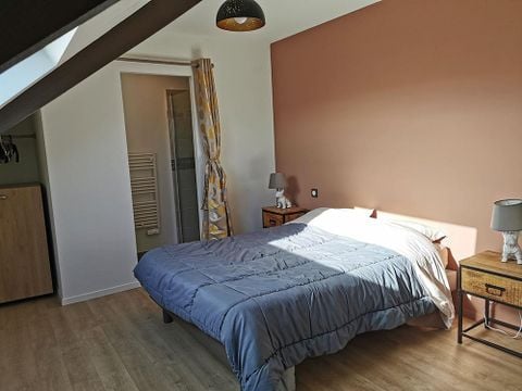 GÎTE 14 personnes - Gîte avec sanitaires