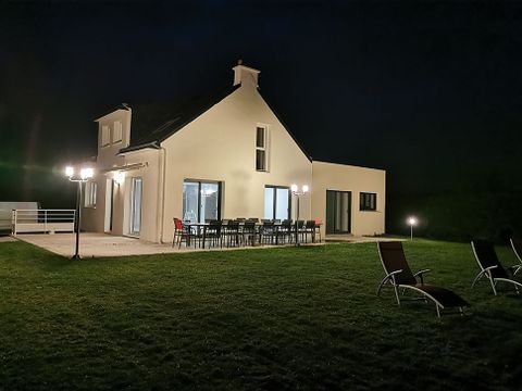 COUNTRY HOUSE 19 people - Gîte sleeps 16 + 3 Babies