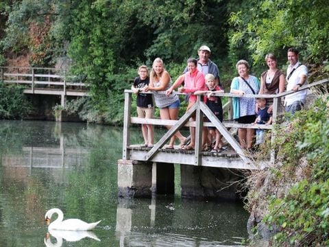 Camping Au Lac d'Hautibus - Camping Deux-Sèvres - Image N°18