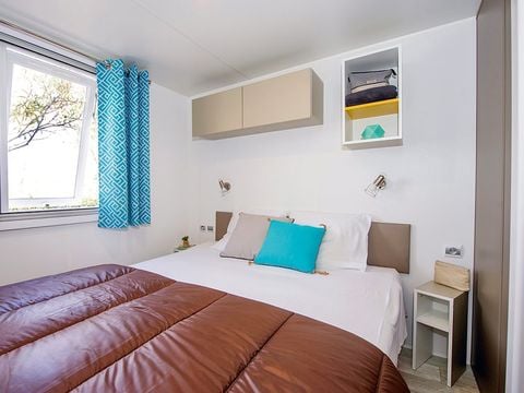 MOBILE HOME 6 people - Mobile-home | Comfort | 3 Bedrooms | 6 Pers. | Single terrace | Air-con.