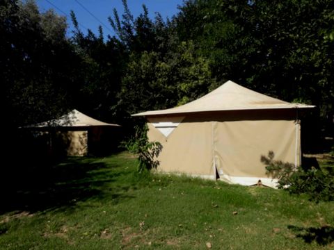 CANVAS AND WOOD TENT 4 people - Les Muguets - 4 people