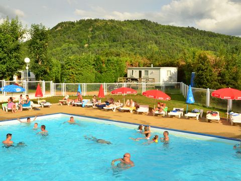 Camping Paradis - L'Europe - Camping Puy-de-Dome