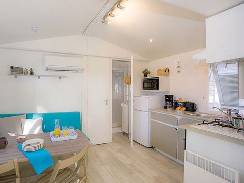 MOBILHOME 4 personnes - Mobil-home | Comfort | 2 Ch. | 4 Pers. | Terrasse simple | Clim. | TV