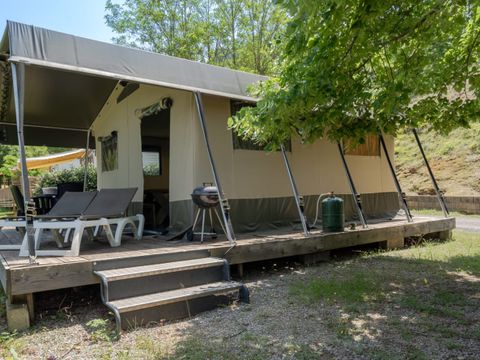 CANVAS AND WOOD TENT 6 people - Glamping tent Larzac