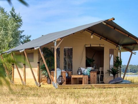 CANVAS AND WOOD TENT 5 people - Safari tent Begon