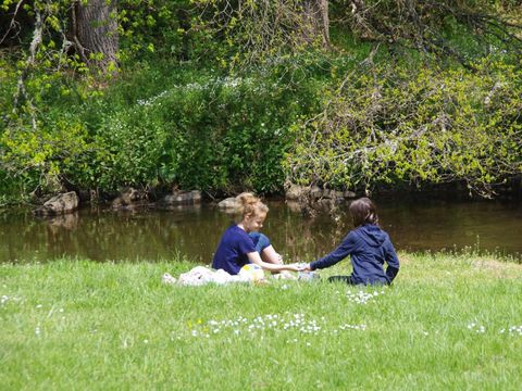 Flower Camping  La Rochelambert - Camping Haute-Loire - Image N°35