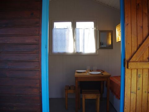 CHALET 1 personne - CABANON STANDARD BLEU sans sanitaires