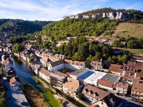 Camping  Ecologique La Roche d'Ully - Camping Doubs