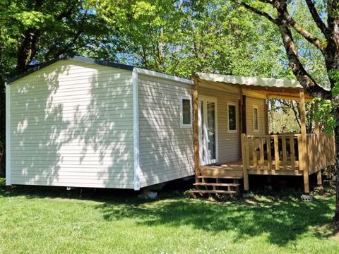 MOBILE HOME 4 people - 2 bedrooms DRESSING ROOM