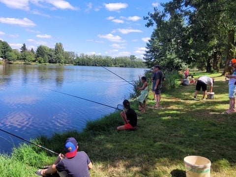 Camping Le Moulin Des Effres - Camping Deux-Sèvres - Image N°3