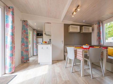 MOBILHOME 6 personnes - Mobil-home | Comfort XL | 3 Ch. | 6 Pers. | Terrasse surélevée | Clim.