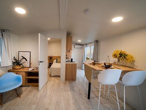 MOBILHOME 4 personnes - Mobil-home | Comfort XL | 2 Ch. | 4 Pers. | Terrasse surélevée | Clim.