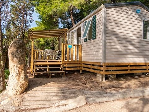 MOBILE HOME 6 people - Comfort XL | 3 Bedrooms | 6 Pers | Raised terrace | Air conditioning