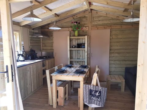 UNUSUAL ACCOMMODATION 5 people - Cosyflower Premium 38m² (2 bedrooms) + TV + dishwasher + bed linen + towels + covered terrace 4/5 pers.