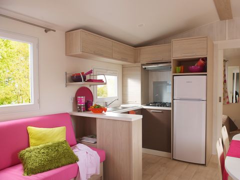 MOBILE HOME 6 people - Standard 32m² (3 bedrooms) + uncovered terrace 10m² + TV