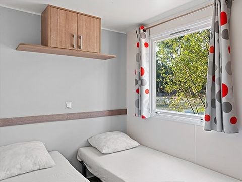 MOBILHOME 6 personnes - Mobil-home | Classic XL | 3 Ch. | 4/6 Pers. | Terrasse surélevée | Clim.