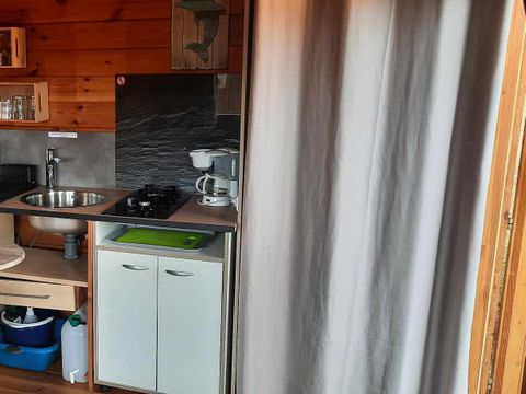 CHALET 2 personnes - 12 m2 sans sanitaires sans eau (Animaux non conseillés)