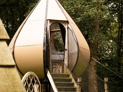 HÉBERGEMENT INSOLITE 2 personnes - Cabane la Goutte d'ô