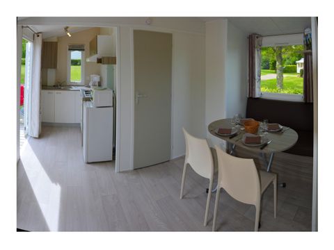 MOBILHOME 4 personnes - Confort - Grande terrasse couverte